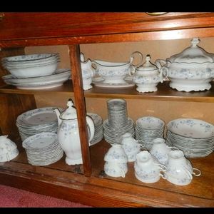 Johann haviland bavaria germany full china set with 112 pieces